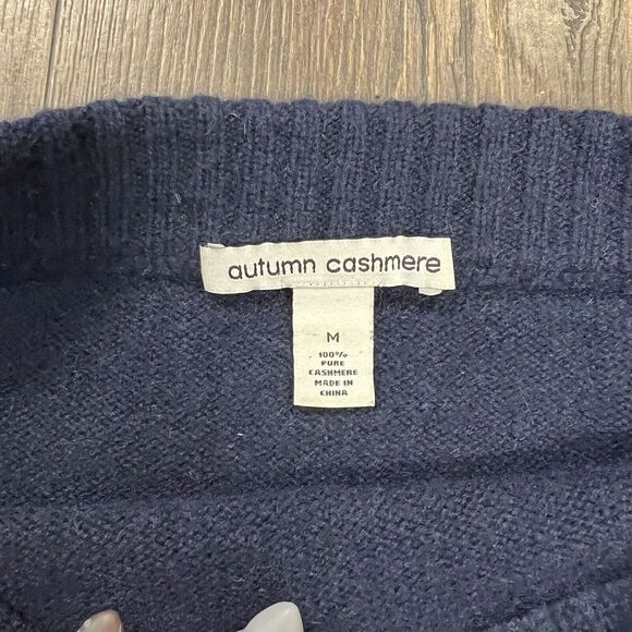 Autumn Cashmere 100% Cashmere navy sweater with gold buttons SZ MED - Picture 3 of 4